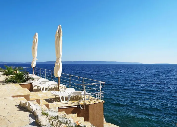 Appartement Giljo-1 By Interhome