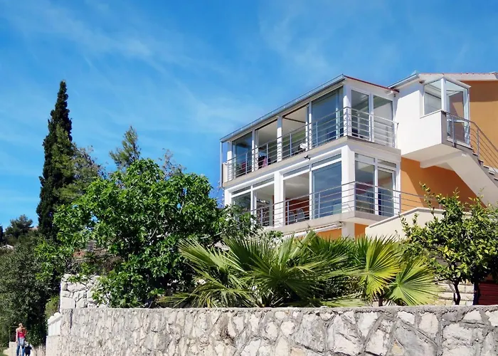 Giljo-1 By Interhome